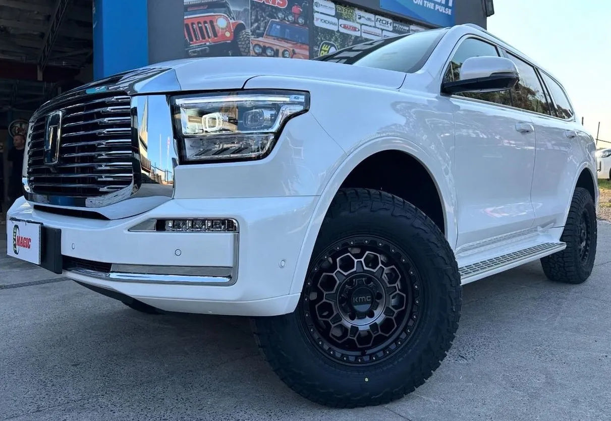 Llanta 17x9.0 KMC Trek Satin Black With Gray Tint 5x127 ET-12