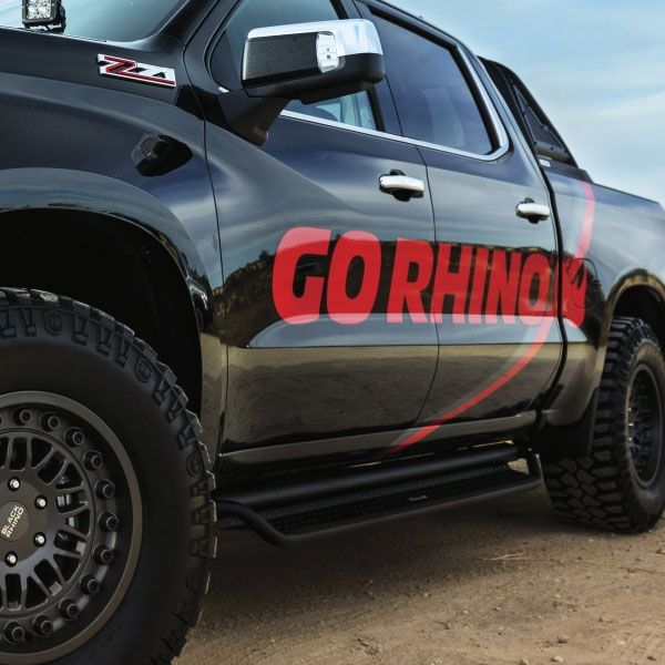 Pisadera Dominator D1 para Chevrolet Silverado 2019-2022