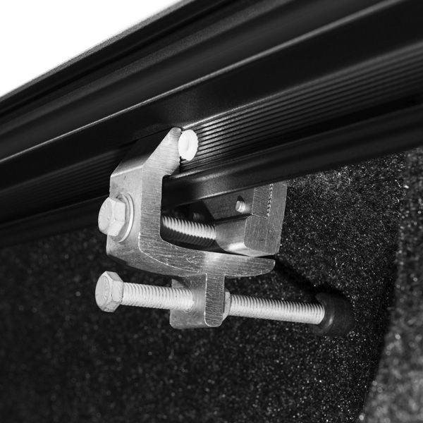 Tapa retractil electrica Retrax ONE XR para Chevrolet Silverado 2019-2022