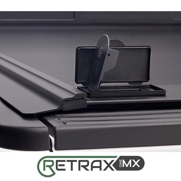 Tapa retractil manual Retrax PRO MX para Ford F150 2009-2022