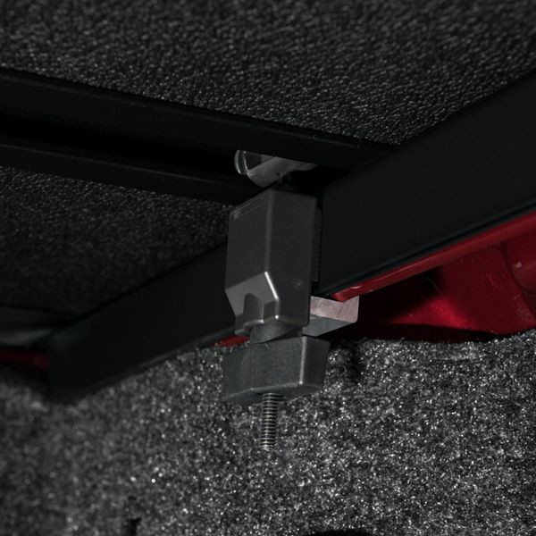 Tapa plegable dura Solid Fold 2.0 para Ford F150 2015-2022
