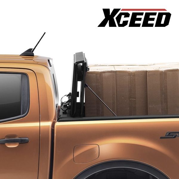 Tapa plegable dura Extang Xceed para Ford F150