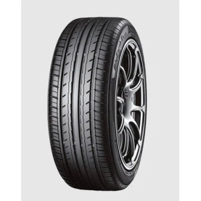 Neumático Yokohama 205/60 R 15 ES32 91H TL