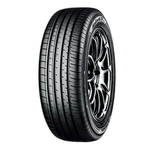 Neumático Yokohama 215/55 R 18 AE61 99V TL