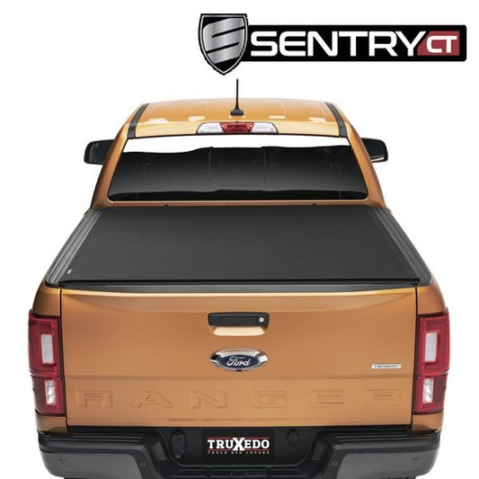 Cubre pick up enrollable rígido Sentry CT para Honda Ridgeline Doble Cabina 2017+